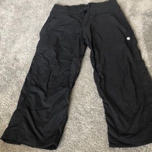 Lululemon Dance Studio crop pants 4